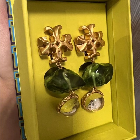 Tory Burch Roxanne Earrings - Picture 2 of 6